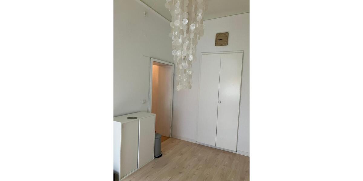 Erdgeschoßwohnung Düsseldorf Stadtbezirk 9 - 1.5 Zimmer, 30 m&sup2;, 750&euro; | Angebot:24774244