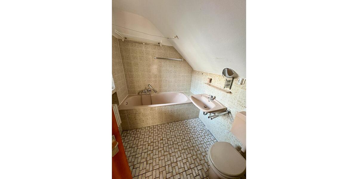 Etagenwohnung Düsseldorf Stadtbezirk 3 - 1 Zimmer, 41 m&sup2;, 198.000&euro; | Angebot:25931609