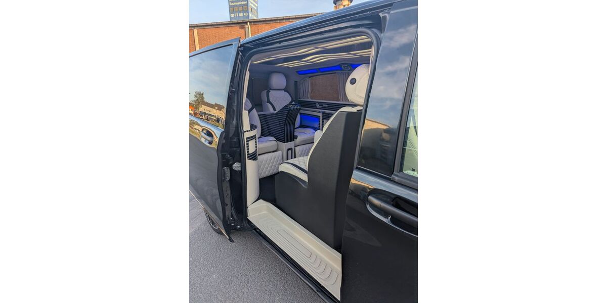 Mercedes-Benz Vito 102.000 km 59.500 &euro; Duisburg 47053
