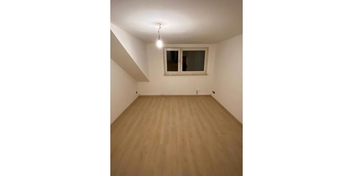Etagenwohnung Duisburg Hamborn - 2 Zimmer, 60 m&sup2;, 340&euro; | Angebot:25831642