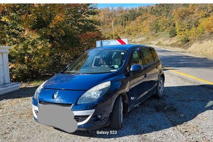 Renault Scenic 200.009 km 2.499 &euro; Duisburg 47167