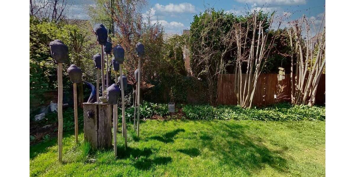 Einfamilienhaus Neuss Furth-Mitte - 9 Zimmer, 302 m&sup2;, 1.250.000&euro; | Angebot:26486011