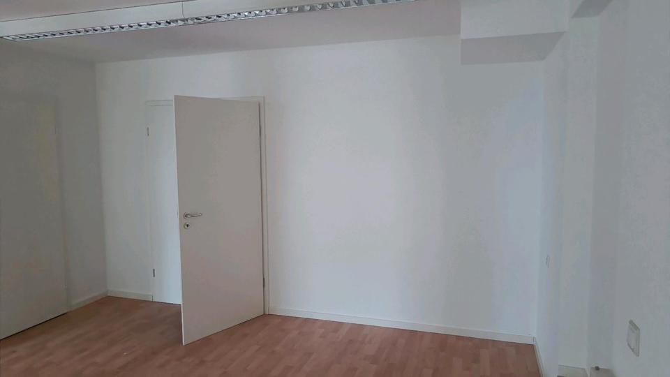 Gewerbeobjekt Düsseldorf Stadtbezirk 7 - 975&euro; | Angebot:23097462