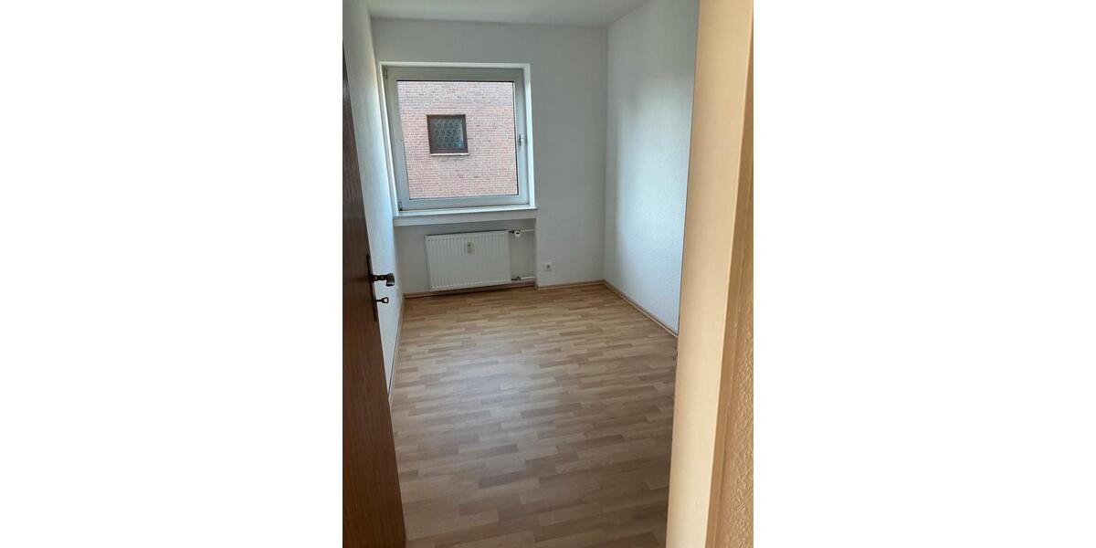Etagenwohnung Oberhausen Biefang - 3.5 Zimmer, 60 m&sup2;, 670&euro; | Angebot:26676662