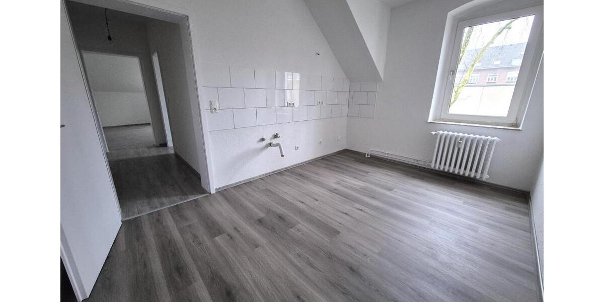 Etagenwohnung Duisburg Hamborn - 3 Zimmer, 76 m&sup2;, 560&euro; | Angebot:24687377