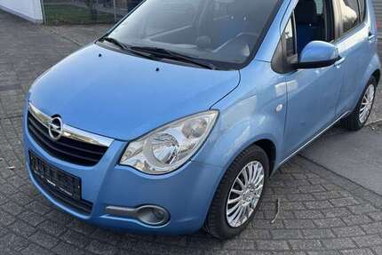 Opel Agila 124.750 km 2.999 &euro; Düsseldorf 40229