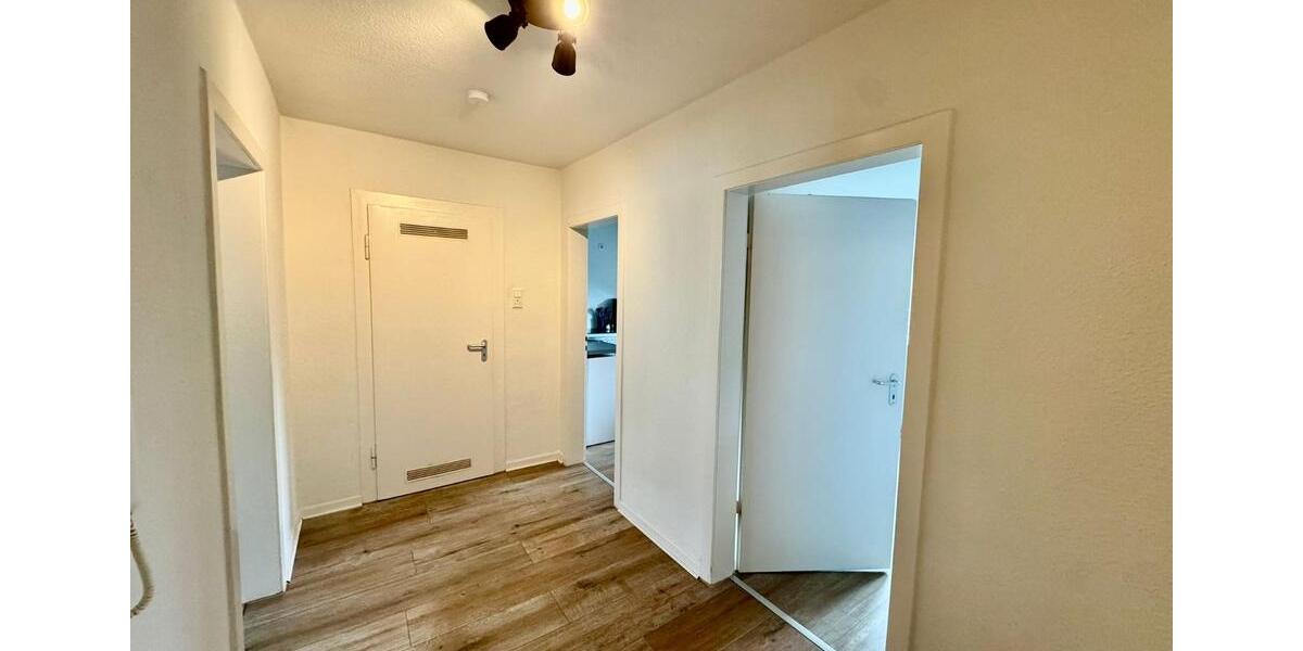 Dachgeschoßwohnung Neuss Furth-Mitte - 2 Zimmer, 48 m&sup2;, 650&euro; | Angebot:25934356