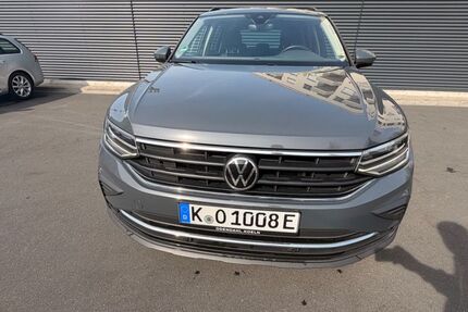 VW Tiguan 179.750 km 24.500 &euro; Hochneukirch 41363
