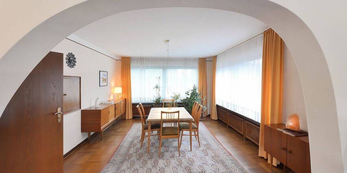 Einfamilienhaus Moers Vennikel - 9 Zimmer, 319 m&sup2;, 699.000&euro; | Angebot:25799166