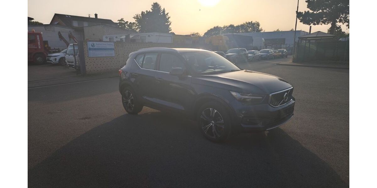 Volvo XC40 99.998 km 18.999 &euro; Korschenbroich 41352