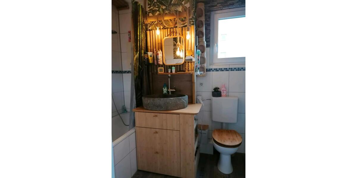 Etagenwohnung Duisburg Duisburg-Mitte - 3 Zimmer, 70 m&sup2;, 650&euro; | Angebot:25635887