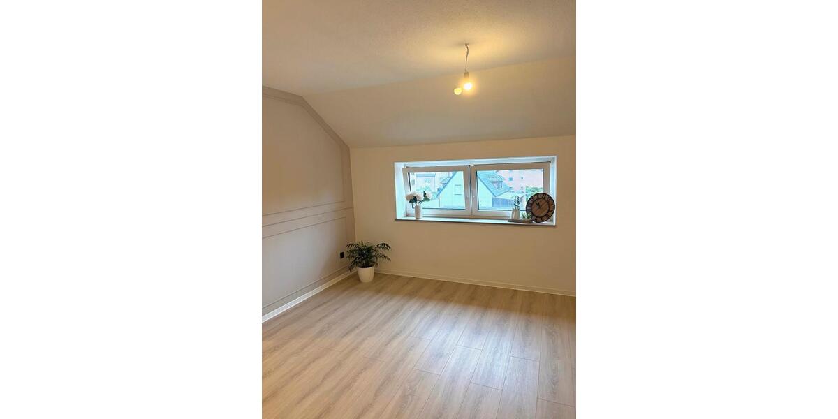 Etagenwohnung Moers Rheinkamp - 2.5 Zimmer, 58 m&sup2;, 770&euro; | Angebot:26008520