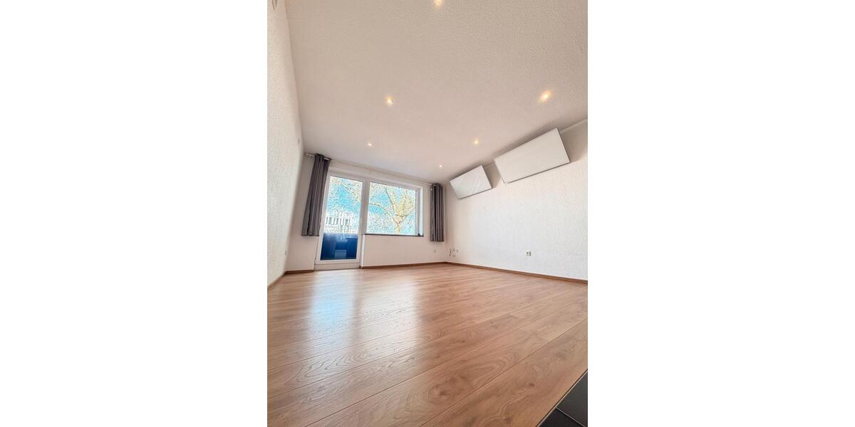 Etagenwohnung Düsseldorf Stadtbezirk 2 - 1 Zimmer, 31 m&sup2;, 819&euro; | Angebot:26577512