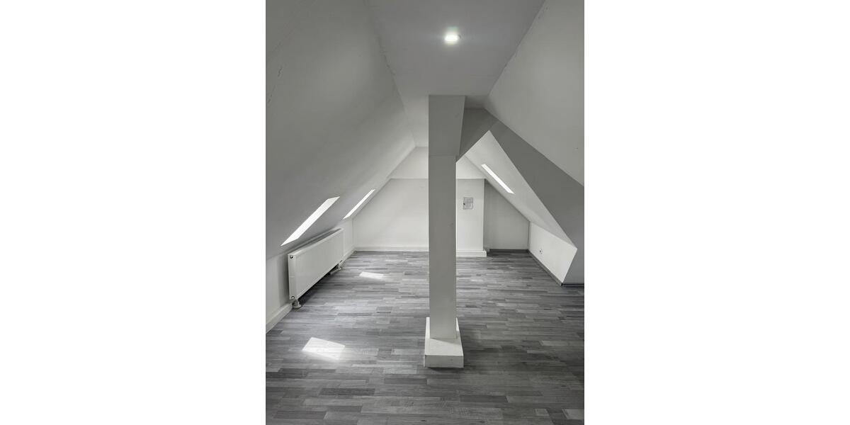 Etagenwohnung Velbert Velbert-Mitte - 2 Zimmer, 95 m&sup2;, 750&euro; | Angebot:26643584