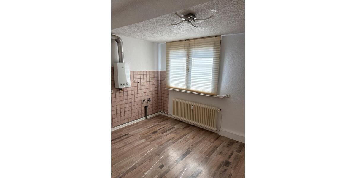 Dachgeschoßwohnung Oberhausen Biefang - 3.5 Zimmer, 72 m&sup2;, 860&euro; | Angebot:26336385