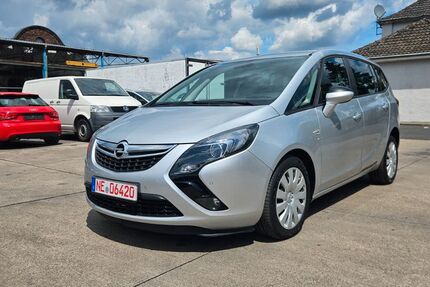 Opel Zafira 96.000 km 9.500 &euro; Neuss 41460