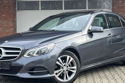 Mercedes-Benz E 200 51.861 km 18.990 &euro; Düsseldorf 40599