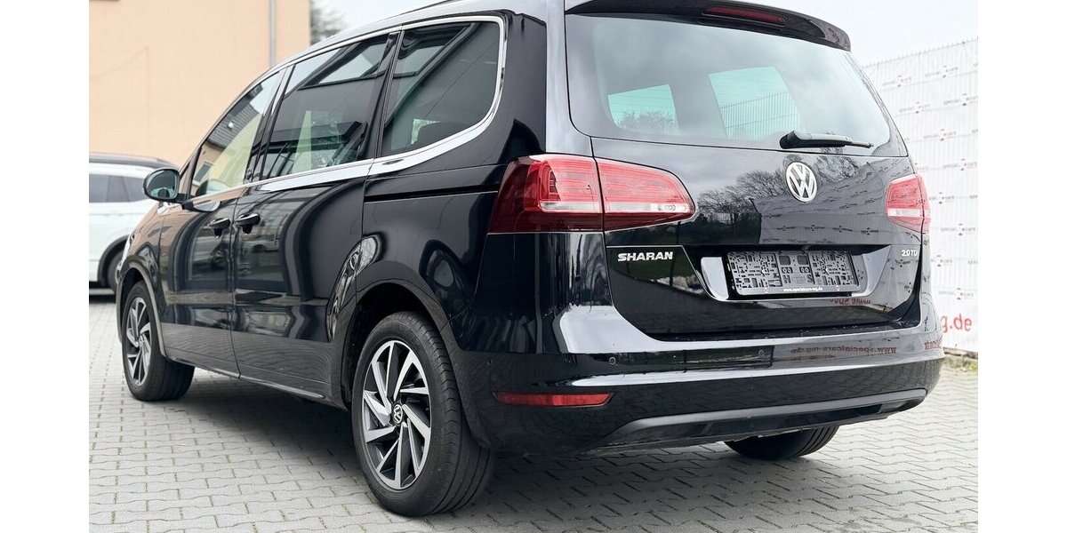 VW Sharan Sound / EL.Türe / Carplay / Kamera / DAB 113.657 km 24.590 &euro; Mönchengladbach 41066