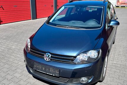 VW Golf 81.128 km 7.099 &euro; Oberhausen 46145