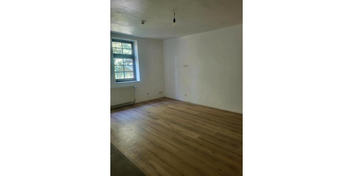 Erdgeschoßwohnung Mülheim an der Ruhr Menden-Holthausen - 1 Zimmer, 85 m&sup2;, 1.320&euro; | Angebot:27595621