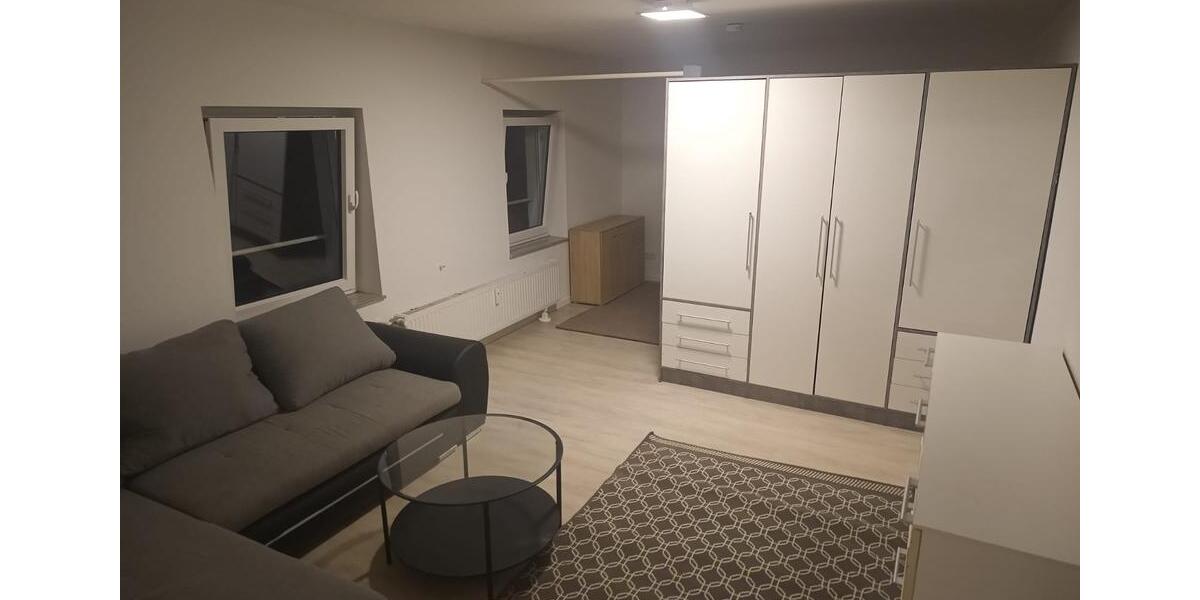 Dachgeschoßwohnung Krefeld - 1 Zimmer, 41 m&sup2;, 600&euro; | Angebot:25968676