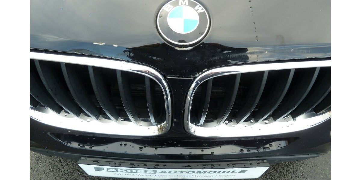 BMW X3 2.0 D x drive Autom. Pano Leder Lachschäden 313.000 km 8.700 &euro; Ratingen 40885
