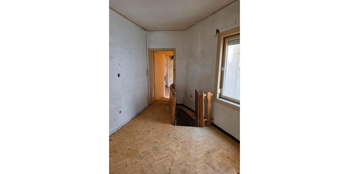Mehrfamilienhaus, Wohnhaus Mönchengladbach - 8 Zimmer, 188 m&sup2;, 185.000&euro; | Angebot:27281448