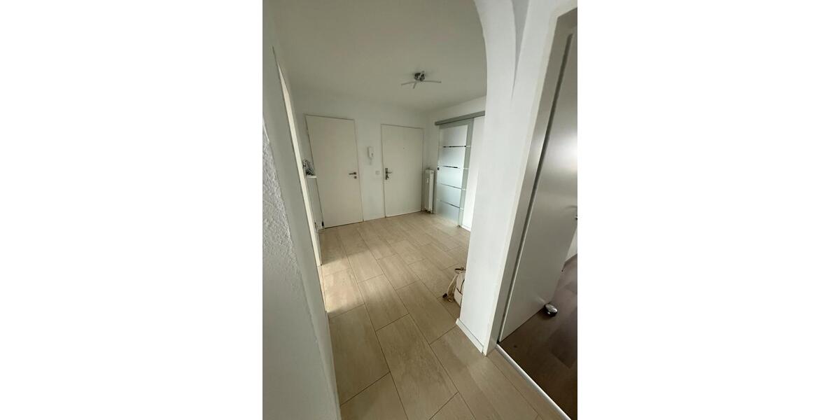 Dachgeschoßwohnung Neuss Allerheiligen - 3 Zimmer, 79 m&sup2;, 285.000&euro; | Angebot:26691729