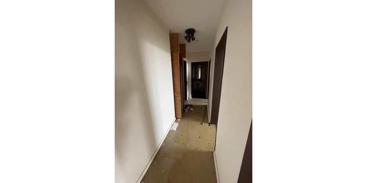 Etagenwohnung Duisburg Essenberg - 3 Zimmer, 84 m&sup2;, 666&euro; | Angebot:25118611