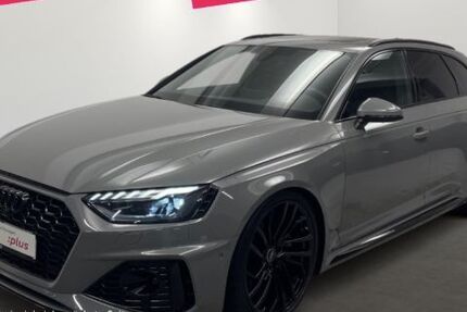 Audi RS4 24.820 km 67.980 &euro; Neuss 41464