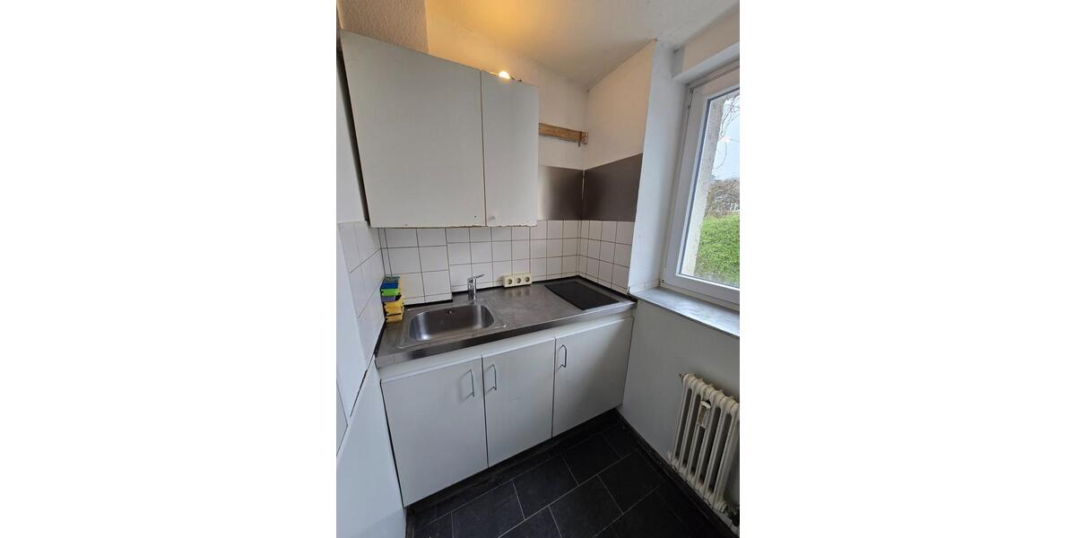 Etagenwohnung Düsseldorf Pempelfort - 1 Zimmer, 1 m&sup2;, 560&euro; | Angebot:25887295