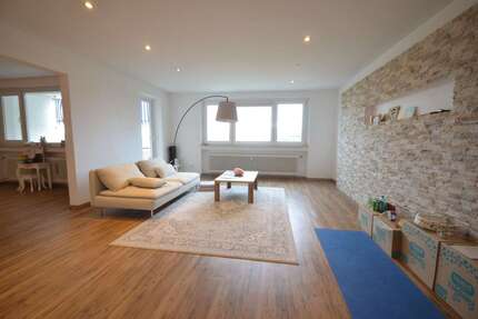 Wohnung Meerbusch Necklenbroich - 3 Zimmer, 109 m&sup2;, 370.000&euro; | Angebot:27594476