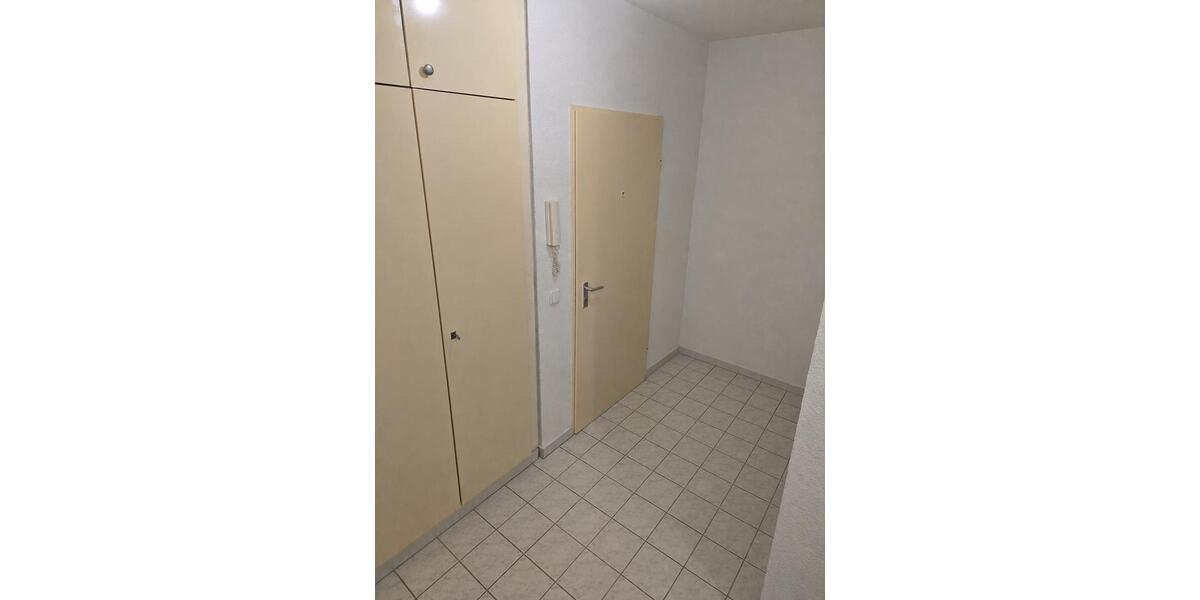 Etagenwohnung Neuss Erfttal - 2 Zimmer, 65 m&sup2;, 900&euro; | Angebot:26640724