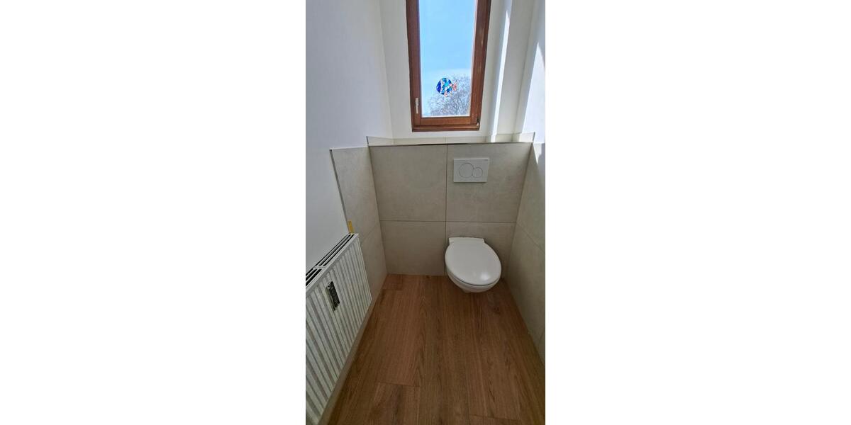 Etagenwohnung Duisburg Hamborn - 4 Zimmer, 130 m&sup2;, 855&euro; | Angebot:25904672