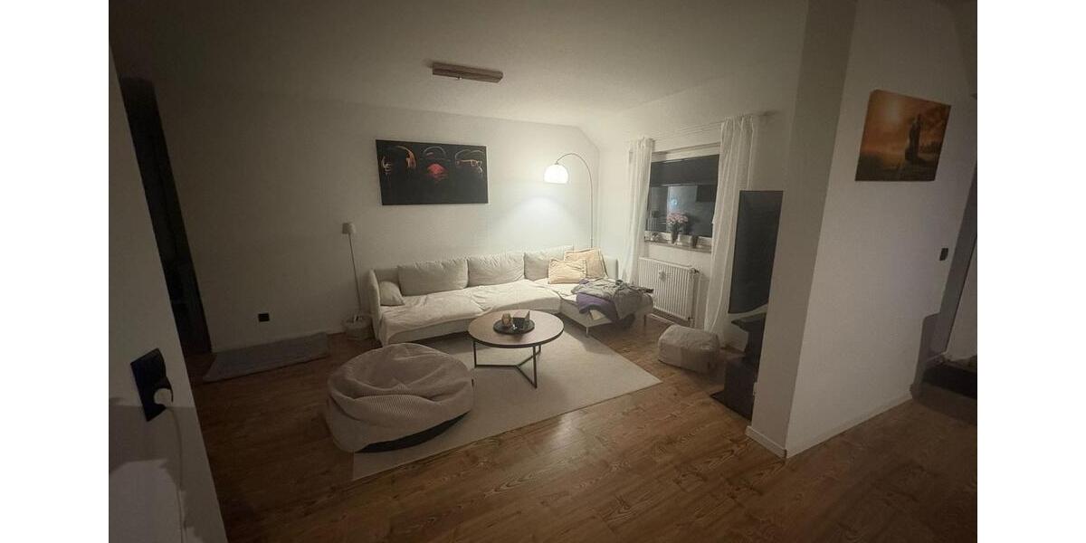 Einfamilienhaus Moers - 4 Zimmer, 115 m&sup2;, 1.390&euro; | Angebot:25794777