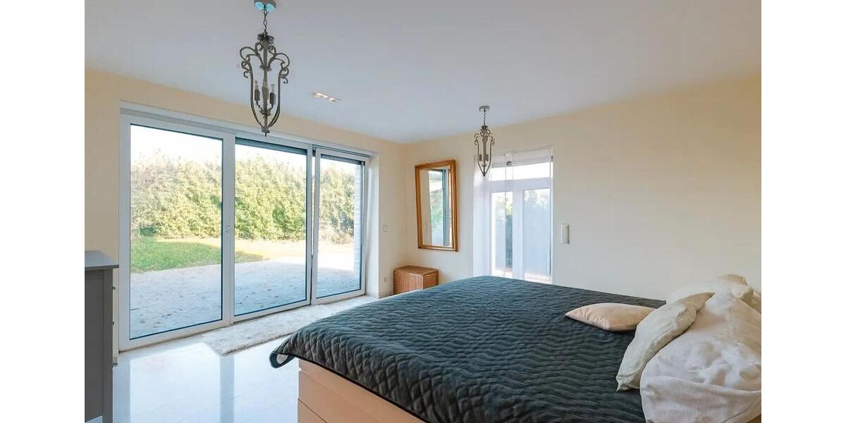 Einfamilienhaus Moers Rheinkamp - 10 Zimmer, 362 m&sup2;, 1.250.000&euro; | Angebot:25612815