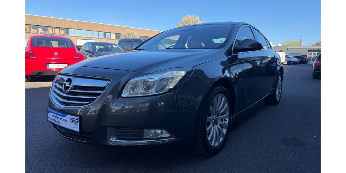 Opel Insignia 175.517 km 4.990 &euro; Düsseldorf 40233
