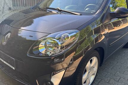 Renault Twingo 180.000 km 2.450 &euro; Mönchengladbach 41069
