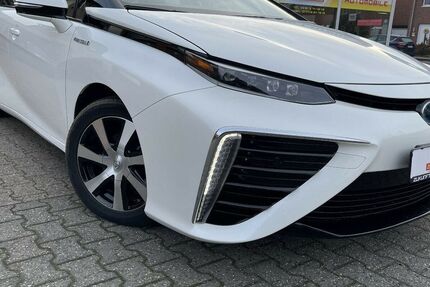 Toyota Mirai 68.468 km 17.990 &euro; Korschenbroich 41352