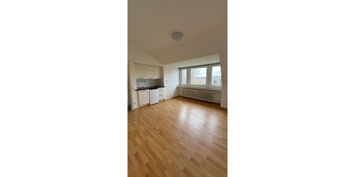 Dachgeschoßwohnung Düsseldorf Düsseltal - 1 Zimmer, 26 m&sup2;, 610&euro; | Angebot:25873064