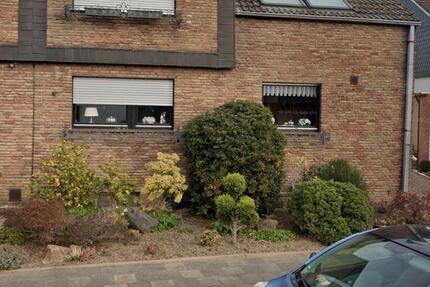 Haus Duisburg Essenberg - 6 Zimmer, 220 m&sup2;, 580.000&euro; | Angebot:26977616