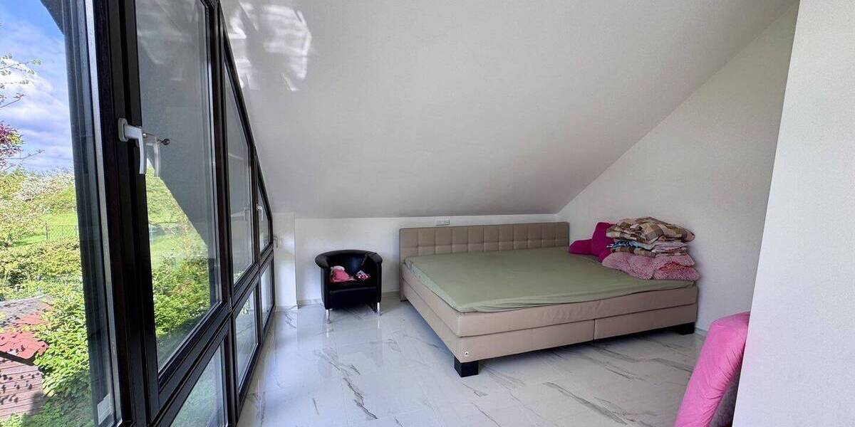 Einfamilienhaus Ratingen Breitscheid - 4 Zimmer, 315 m&sup2;, 1.300.000&euro; | Angebot:26455353