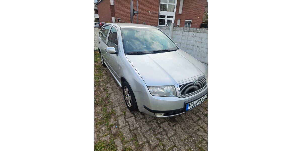 Skoda Fabia 229.000 km 1.400 &euro; Moers 47441