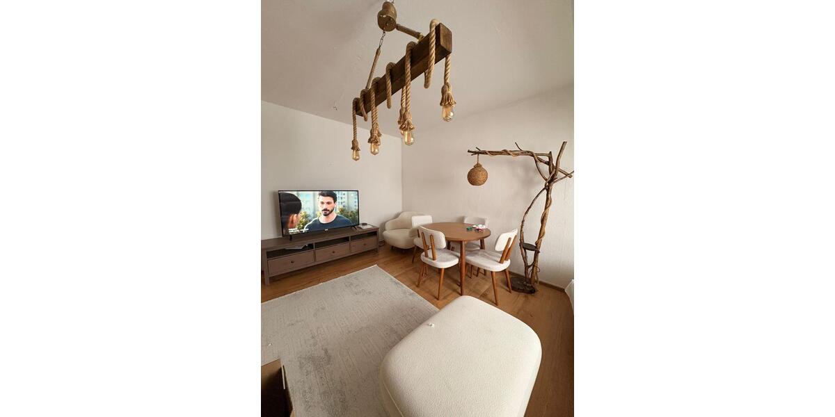 Dachgeschoßwohnung Duisburg Laar - 3 Zimmer, 75 m&sup2;, 850&euro; | Angebot:25454192