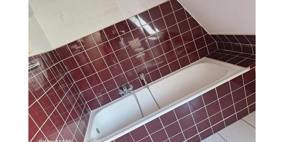 Etagenwohnung Mönchengladbach Nord - 5 Zimmer, 170 m&sup2;, 2.000&euro; | Angebot:25287080