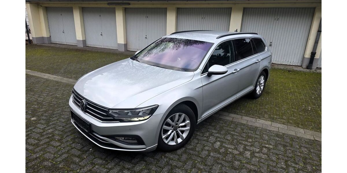 VW Passat Variant 173.100 km 17.200 &euro; Duisburg 47228