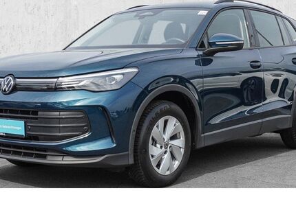 VW Tiguan 19.632 km 29.940 &euro; Düsseldorf 40474