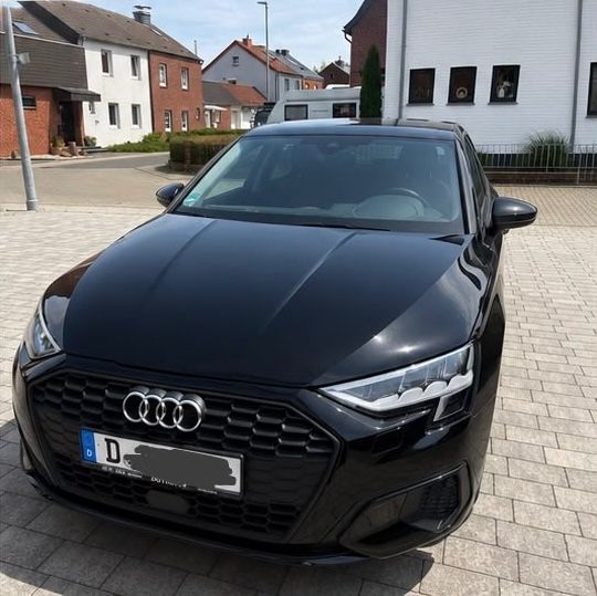 Audi A3 88.700 km 20.490 &euro; Düsseldorf 40477