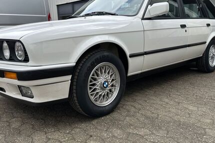 BMW 318 226.000 km 8.990 &euro; Mülheim an der Ruhr 45478
