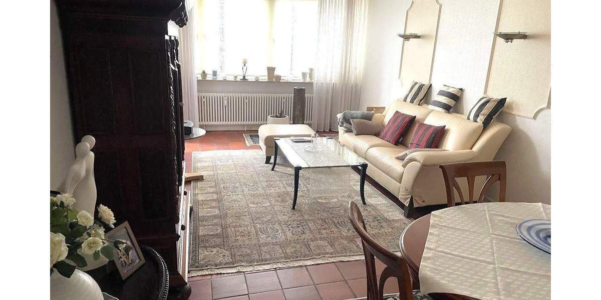Etagenwohnung Duisburg Alt-Homberg - 3 Zimmer, 81 m&sup2;, 149.000&euro; | Angebot:25707427